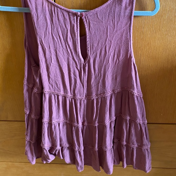 Flowy purple top - Picture 2 of 2